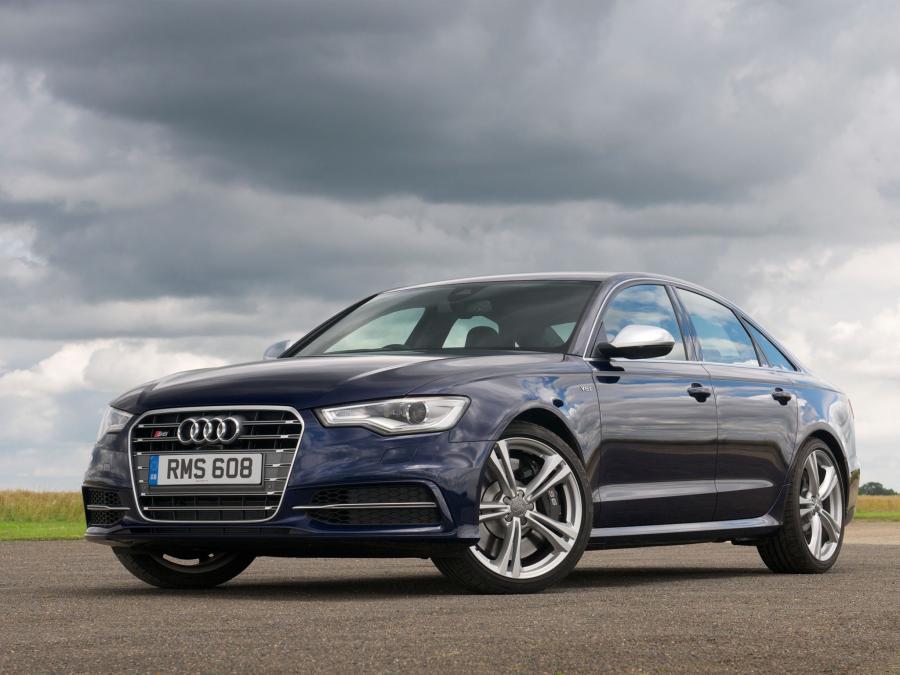  Audi S6 Sedan (4G, C7) 2012 года  (UK) (фото 4 из 13)
